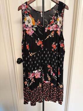 Bila Floral Sleeveless Dress Size XXL Black V-Neck Pocket Boho